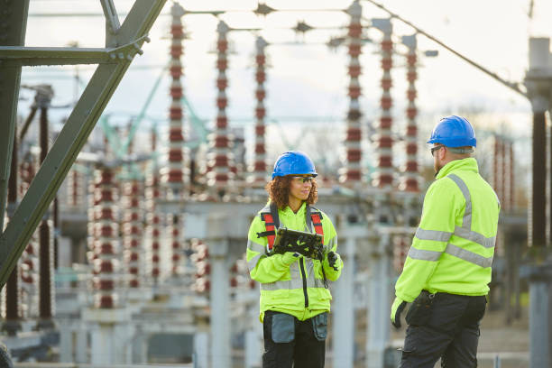 Best Best Electricians Near Me  in Oconto Falls, WI